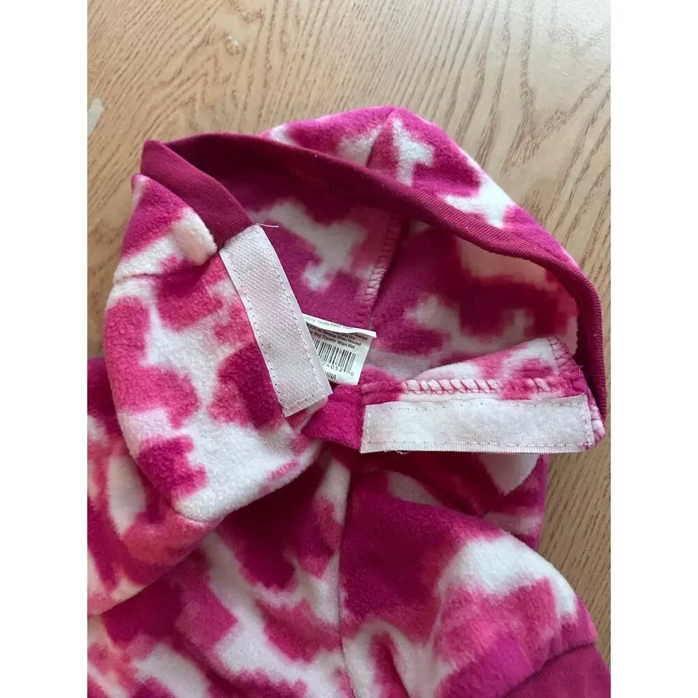 New Camo Pink Doggie 🐶 Fleece Sweater Jacket Hoodie Small 12” Length 10” Waist